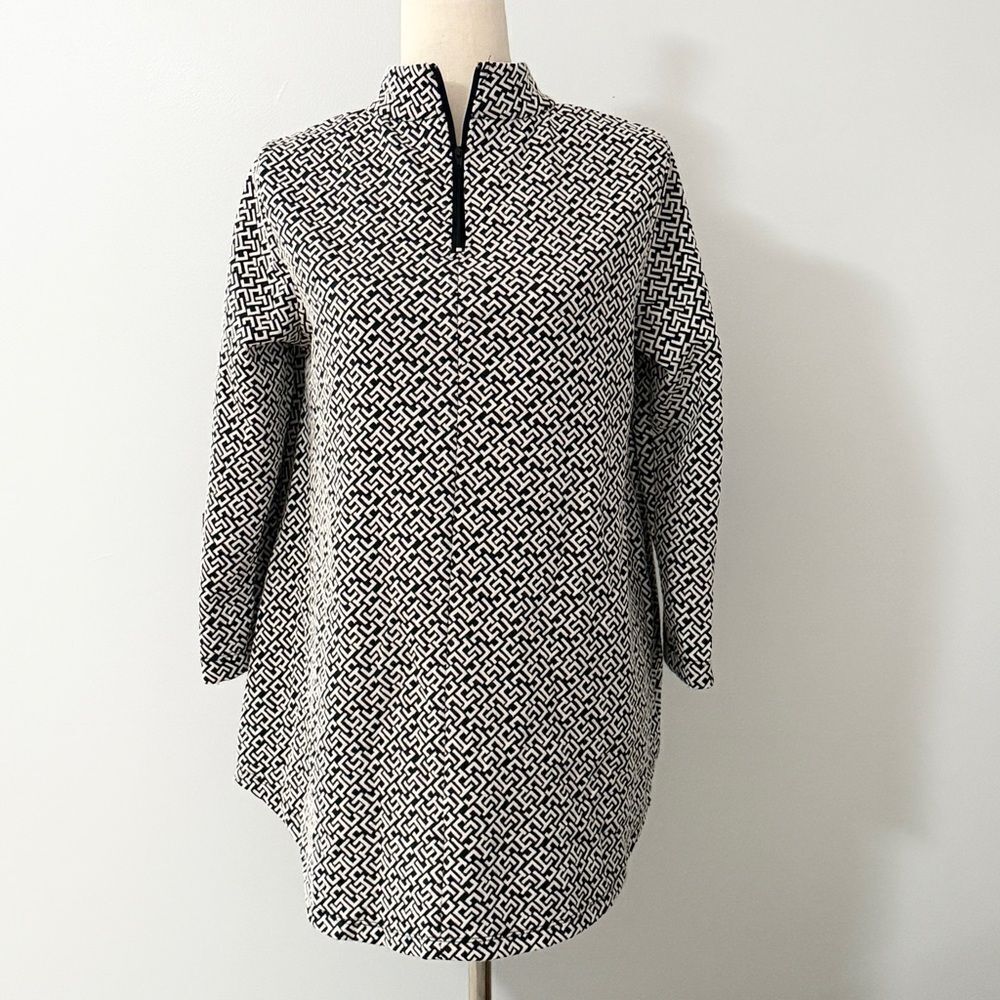 John Mark Quilted Long Tunic Top Blouse Black White Geometric Small